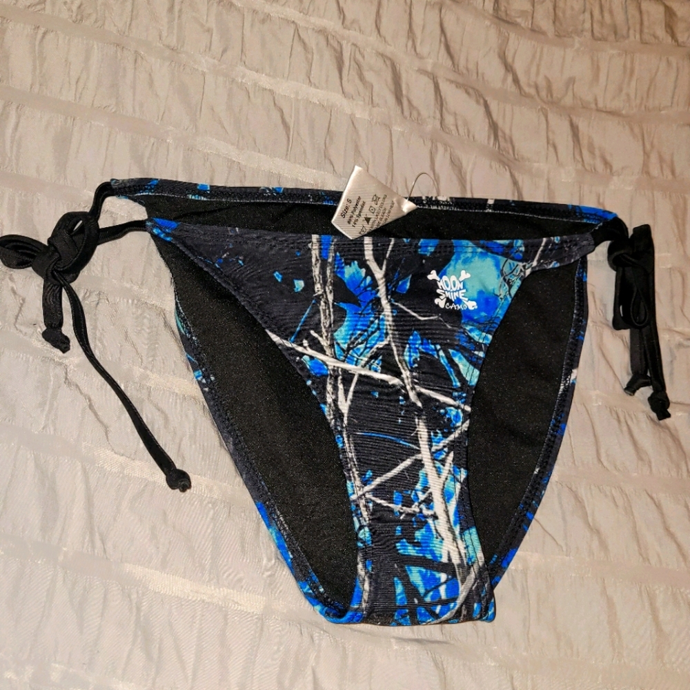 NWT Moonshine Camo Bikini bottom